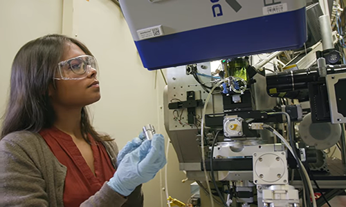 Instrumento analítico aprimora produção de células de perovskita