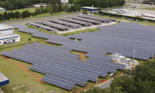 EDP entrega miniusina solar FV para a NGK