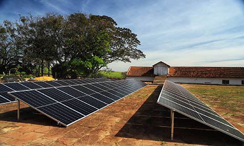 Paraná cadastra empresas e profissionais especializados em solar FV