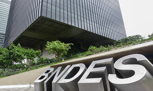 BNDES autoriza bancos a operar com recursos de eficiência energética