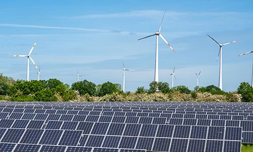 Solar e eólica impediram crescimento de fósseis no primeiro semestre