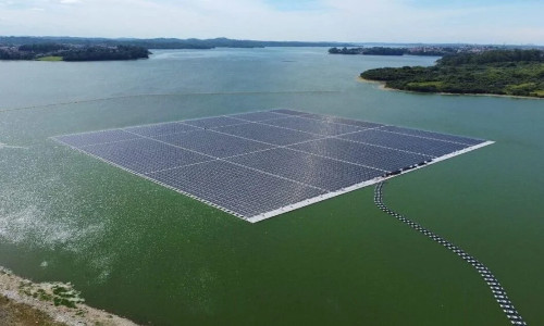 Evento em SP debate licenciamento ambiental de usinas solares flutuantes